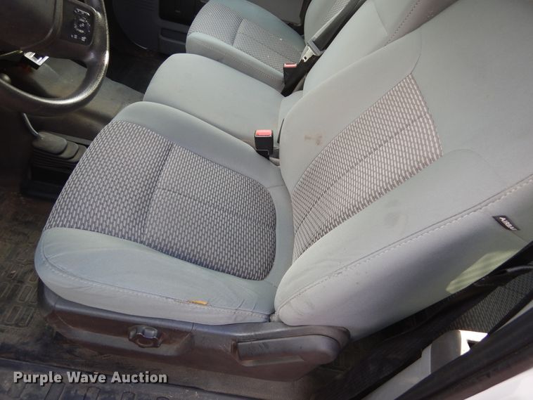 image for item KO9211 2012 Ford F550 Super Duty  bucket truck