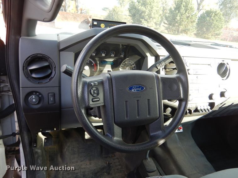 image for item KO9211 2012 Ford F550 Super Duty  bucket truck