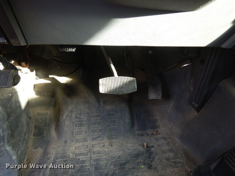 image for item KO9211 2012 Ford F550 Super Duty  bucket truck