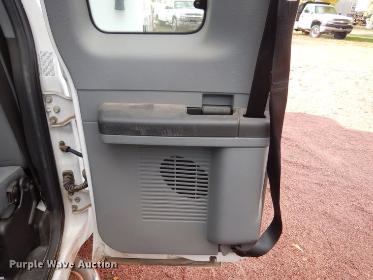 image for item KO9211 2012 Ford F550 Super Duty  bucket truck