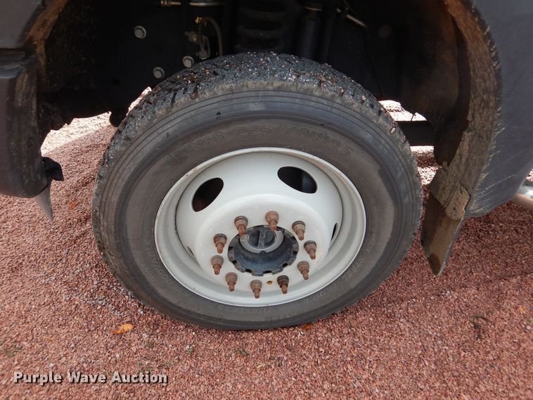 image for item KO9211 2012 Ford F550 Super Duty  bucket truck