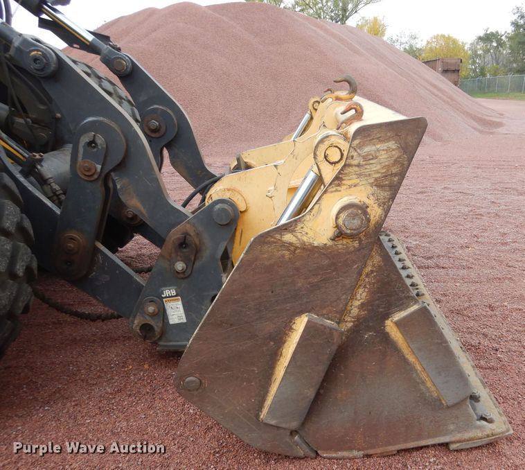 image for item KO9212 2004 New Holland W130TC  wheel loader