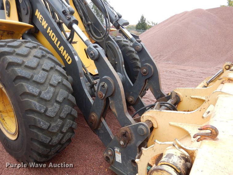 image for item KO9212 2004 New Holland W130TC  wheel loader