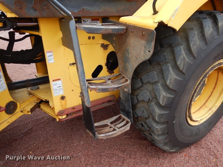 image for item KO9212 2004 New Holland W130TC  wheel loader