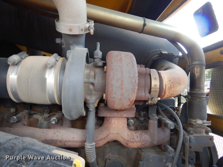 image for item KO9212 2004 New Holland W130TC  wheel loader