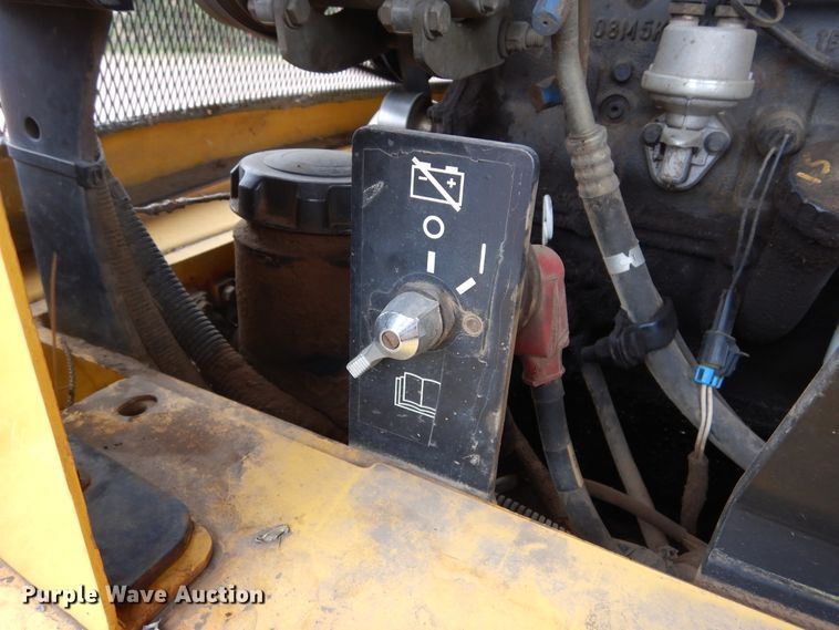 image for item KO9212 2004 New Holland W130TC  wheel loader