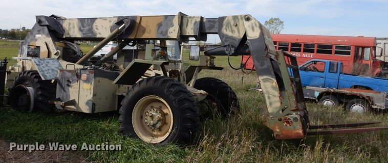 image for item KO9225 1991 SkyTrak 6000M  telehandler