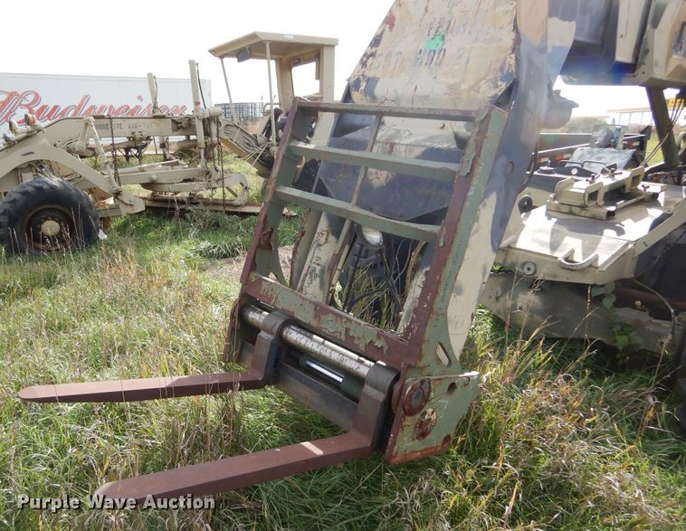 image for item KO9225 1991 SkyTrak 6000M  telehandler