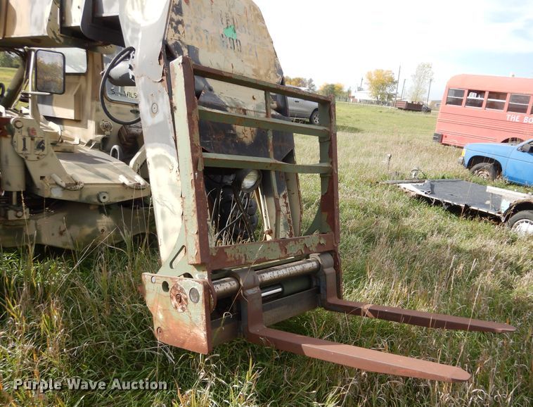 image for item KO9225 1991 SkyTrak 6000M  telehandler