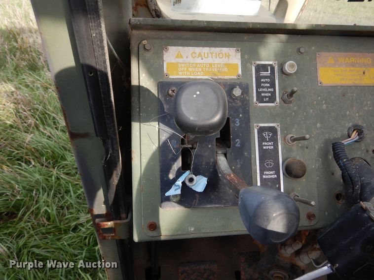 image for item KO9225 1991 SkyTrak 6000M  telehandler