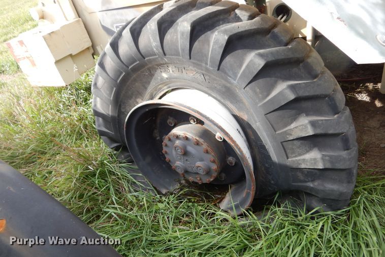 image for item KO9225 1991 SkyTrak 6000M  telehandler