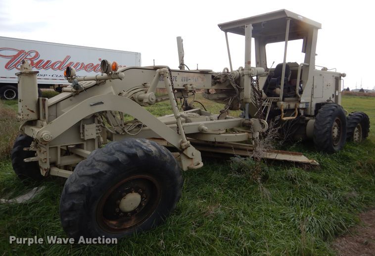 image for item KO9226 1982 Caterpillar 130G  motor grader