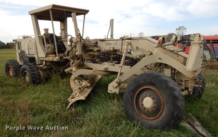 image for item KO9226 1982 Caterpillar 130G  motor grader