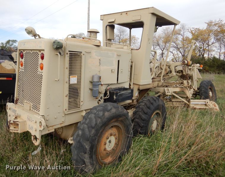 image for item KO9226 1982 Caterpillar 130G  motor grader