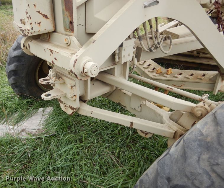 image for item KO9226 1982 Caterpillar 130G  motor grader