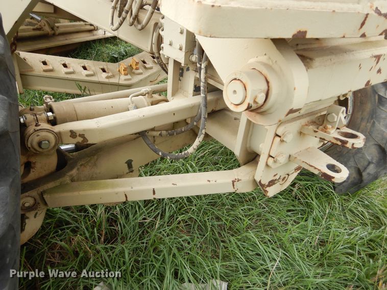 image for item KO9226 1982 Caterpillar 130G  motor grader