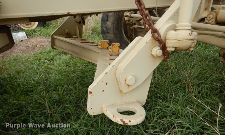 image for item KO9226 1982 Caterpillar 130G  motor grader