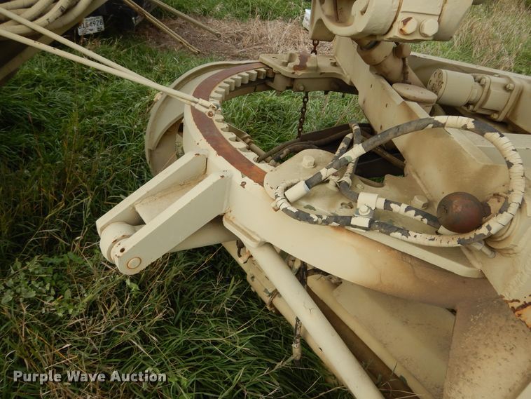 image for item KO9226 1982 Caterpillar 130G  motor grader