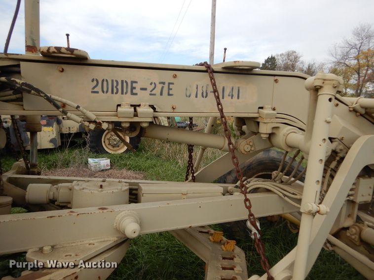 image for item KO9226 1982 Caterpillar 130G  motor grader