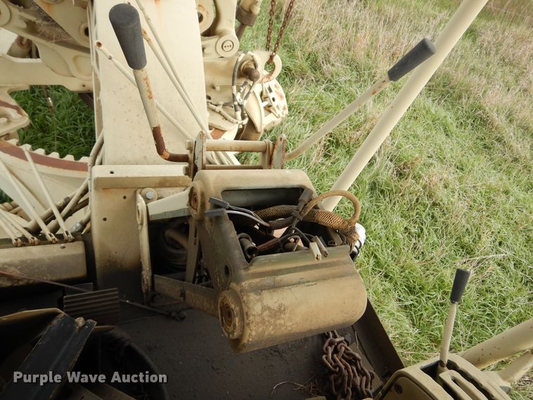 image for item KO9226 1982 Caterpillar 130G  motor grader