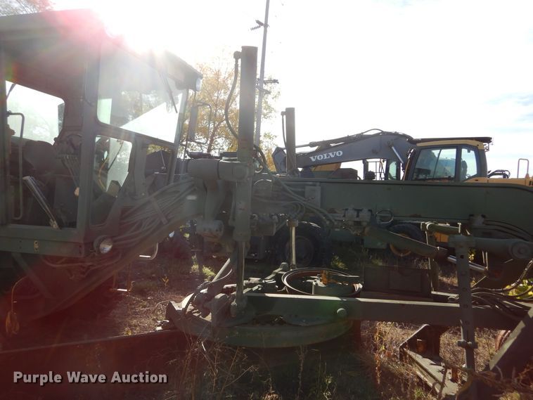 image for item KO9227 Caterpillar 130G  motor grader