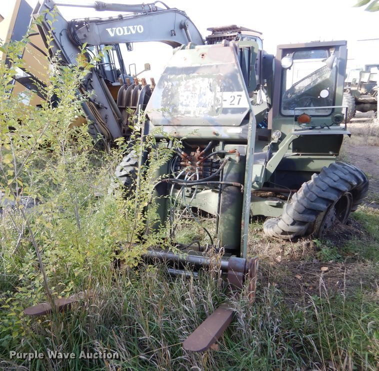 image for item KO9228 1991 SkyTrak 6000M  telehandler