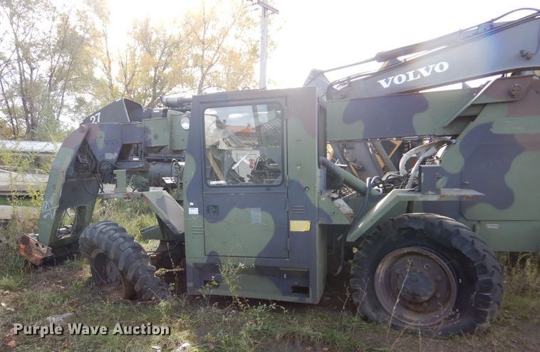 image for item KO9228 1991 SkyTrak 6000M  telehandler