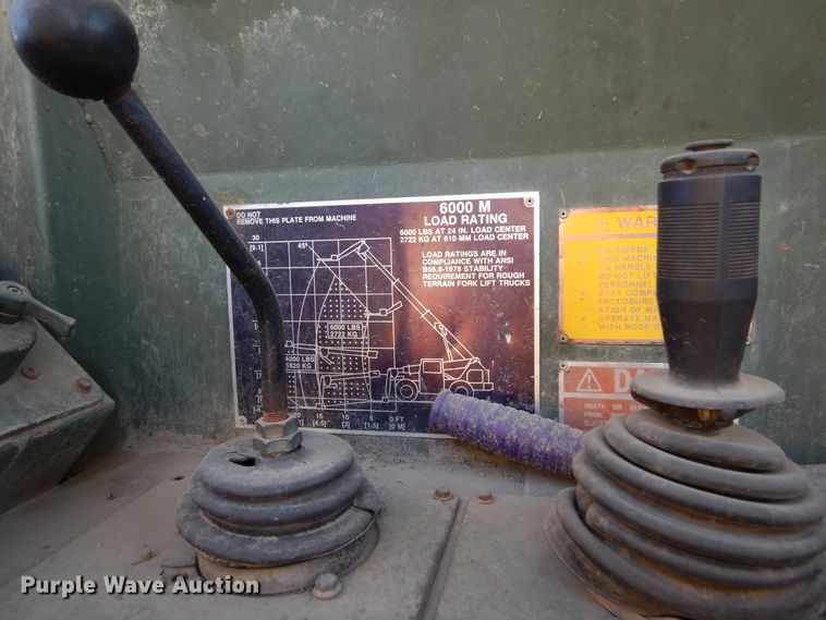 image for item KO9229 1990 SkyTrak 6000M  telehandler