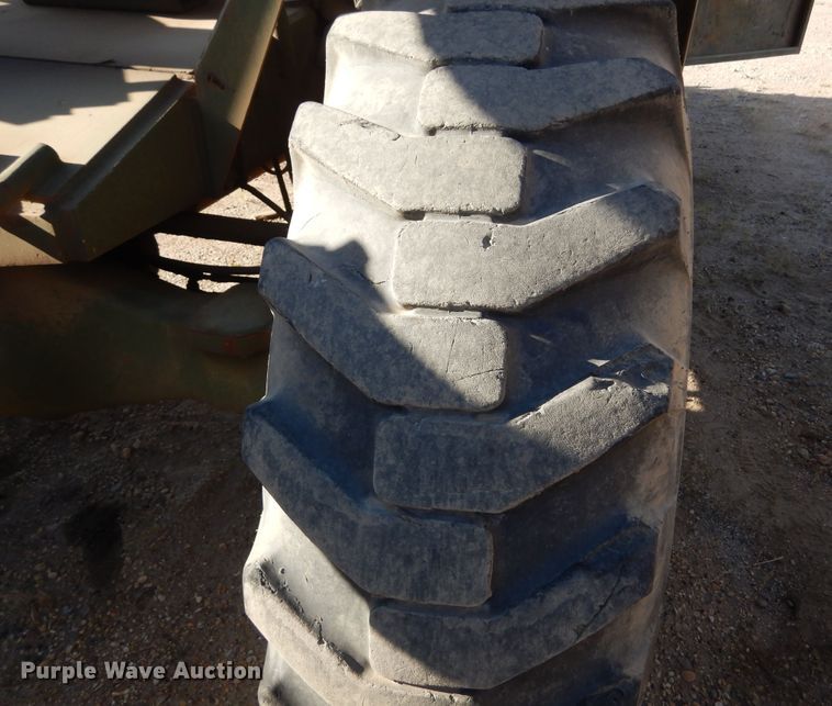 image for item KO9229 1990 SkyTrak 6000M  telehandler