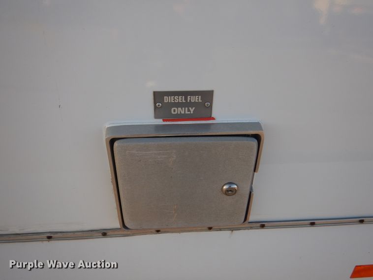 image for item KO9230 2008 Chevrolet C5500  shuttle bus