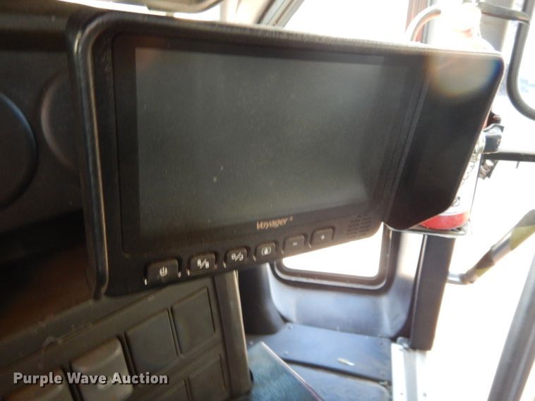 image for item KO9230 2008 Chevrolet C5500  shuttle bus