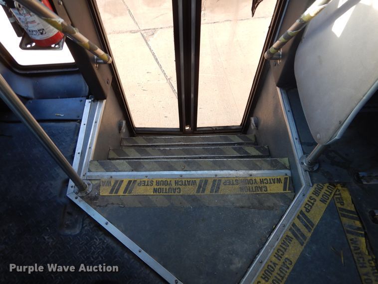 image for item KO9230 2008 Chevrolet C5500  shuttle bus