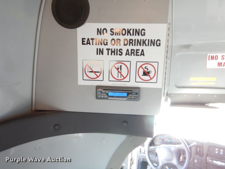 image for item KO9230 2008 Chevrolet C5500  shuttle bus