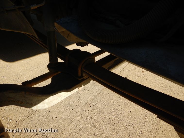 image for item KO9230 2008 Chevrolet C5500  shuttle bus