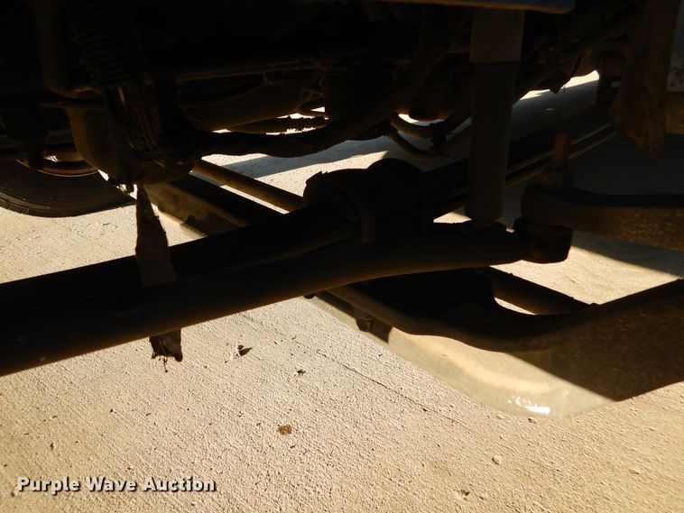 image for item KO9230 2008 Chevrolet C5500  shuttle bus