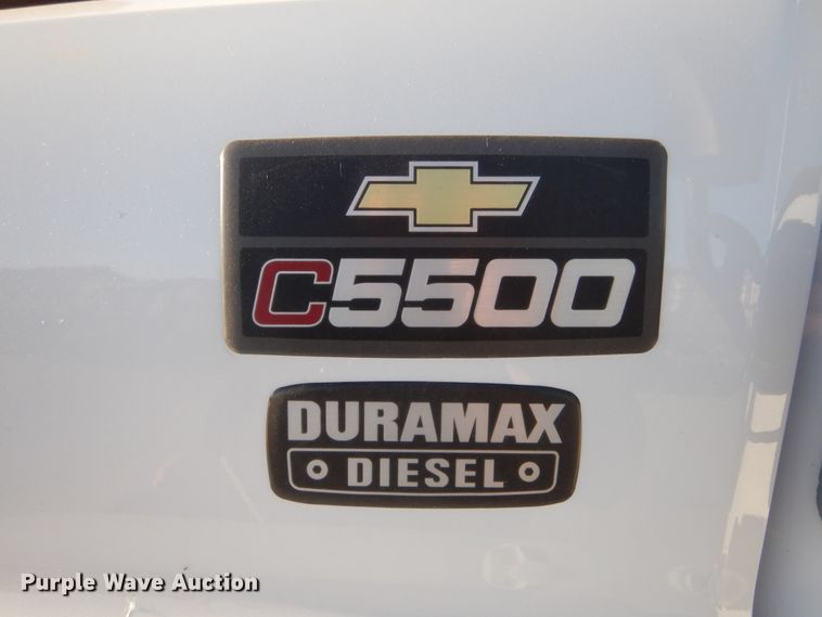 image for item KO9230 2008 Chevrolet C5500  shuttle bus