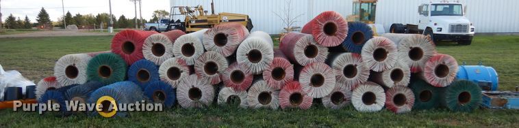 image for item KO9246 Approx. 35 broom brushes