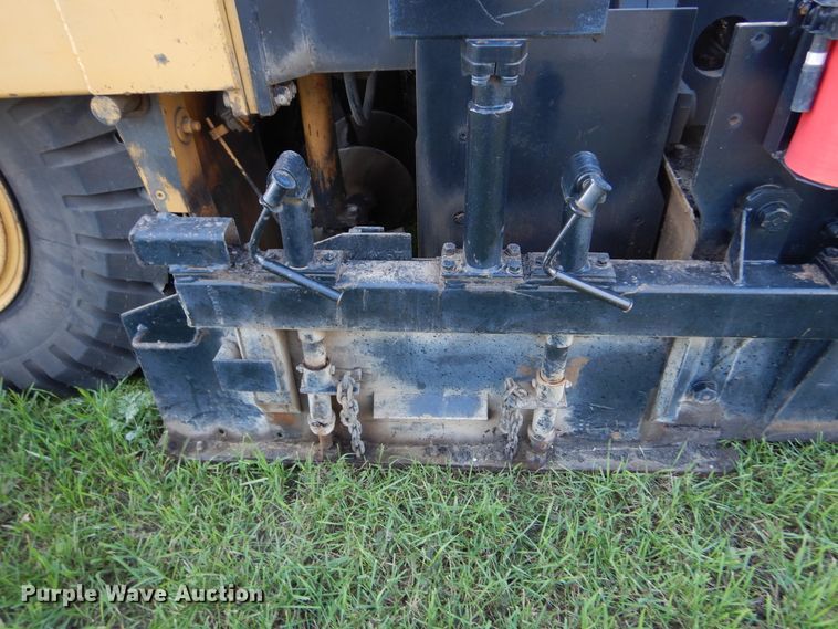 image for item KO9255 1994 Caterpillar BG-210B  paver