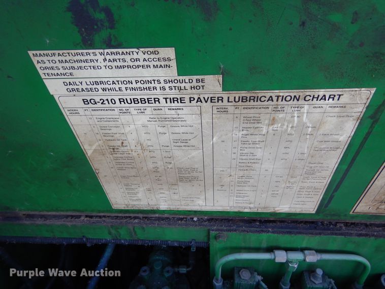 image for item KO9255 1994 Caterpillar BG-210B  paver