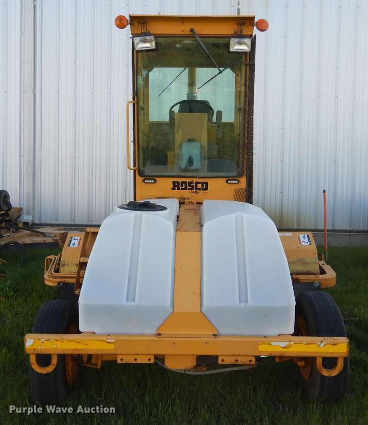 image for item KO9256 2001 Rosco  broom