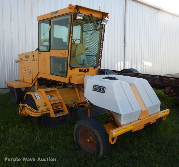 image for item KO9256 2001 Rosco  broom