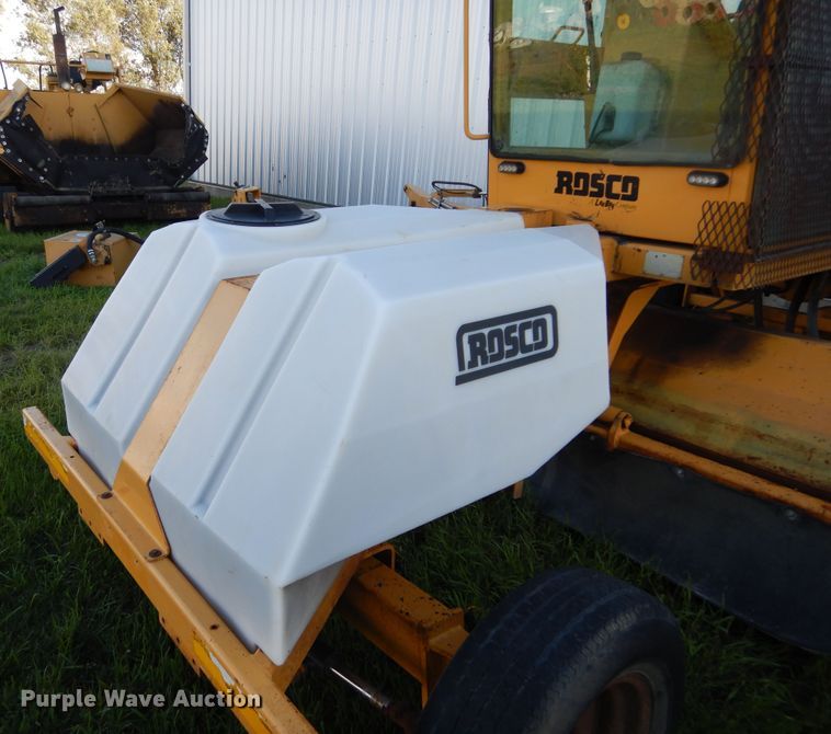 image for item KO9256 2001 Rosco  broom