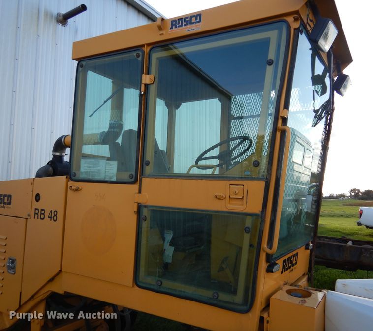 image for item KO9256 2001 Rosco  broom