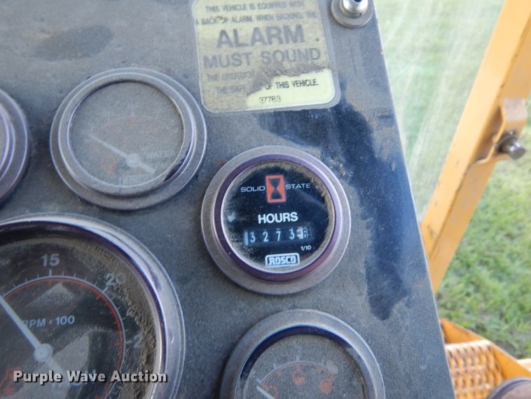 image for item KO9256 2001 Rosco  broom