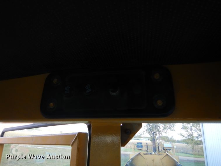 image for item KO9256 2001 Rosco  broom