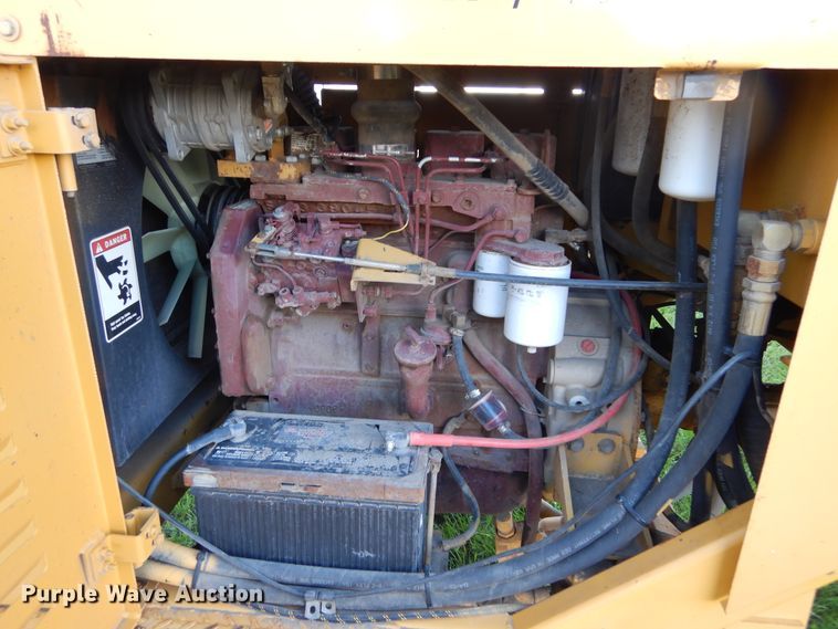 image for item KO9256 2001 Rosco  broom