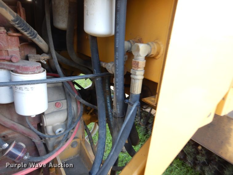 image for item KO9256 2001 Rosco  broom