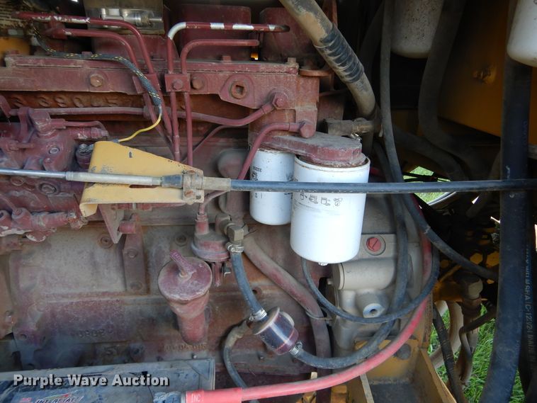 image for item KO9256 2001 Rosco  broom