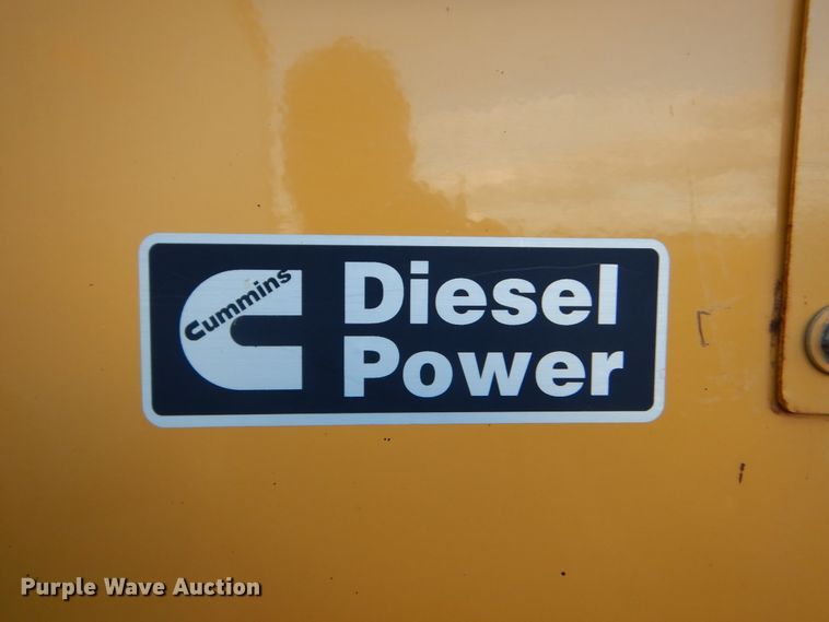 image for item KO9256 2001 Rosco  broom