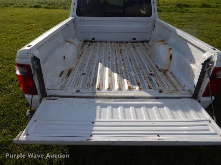 image for item KO9258 2001 Ford Ranger  SuperCab pickup truck
